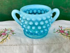 Vintage Fenton Glas blau opalisierend kleine offene Zuckerdose mit Griffen