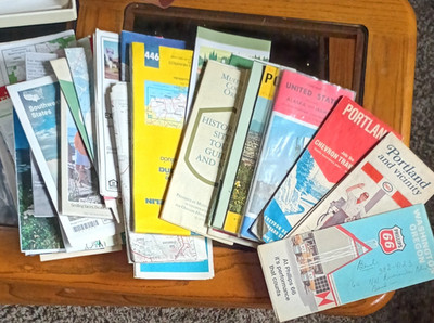 Collectible Portland Washington Oregon Road Maps & Travel Guides Lot