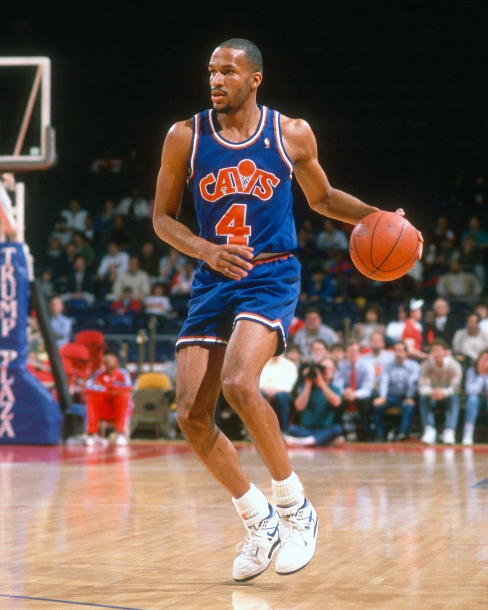NBA Ron Harper 大量 195枚セット NBA Ron Harper 大量 195枚セット Amazon.com: 1992-93 SkyBox