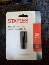 STAPLES Brand USB 2.0 FLASH DRIVE 32GB MEMORY STICK BRAND NEW IN PACKAGE