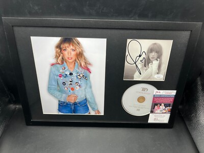 Taylor Swift TTPD サイン入りハート付きCD CD s-l400.jpg