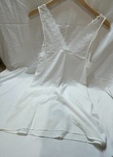 White solid bodydress slip with lace straps, bust area darts polyester nightgown