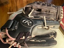 Rawlings WFP115 11.5  Gold Glove Fast Pitch Softball Glove RHT Pink Black Gray