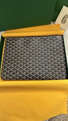 100% Authentic Goyard Senat Mgm Pouch Black & Tan