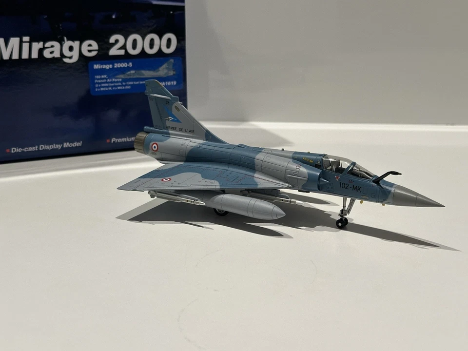 Hobby Master 1/72 Mirage 2000-5 HA1619 État Neuf - Photo 2/4