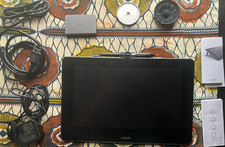Wacom Cintiq Pro 13 Graphics Tablet with Wacom Link Plus