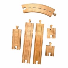 Lot of 5 Assorted Wooden Train Track Pieces Straight  Curved Fits Brio Thomas