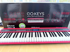Roland GO:KEYS GO-61K 61-Key Electronic Keyboard Bluetooth Red