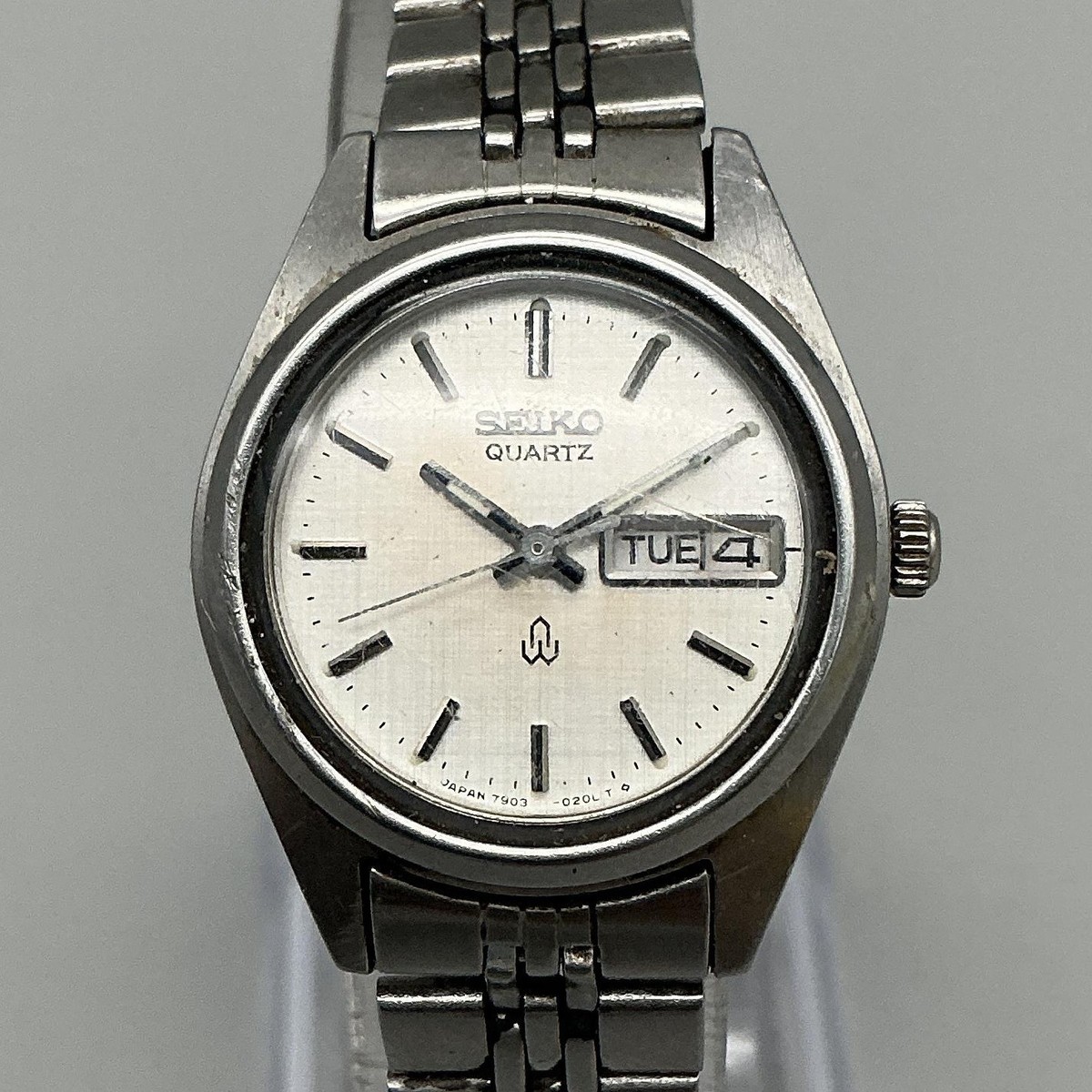 Vintage Seiko Womens Watch 25mm Silver Tone Day Date 7803-0090 New