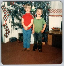 Vtg Color Snapshot Two Boys By Christmas Tree Tinsel Stockings Christmas 1980