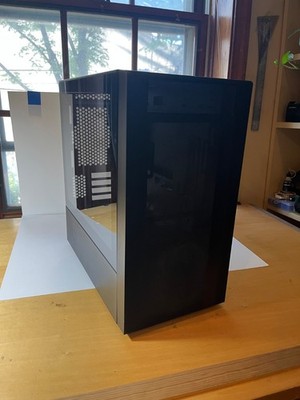 Cooler Master MasterBox NR400 Micro-ATX Tower with Front Mesh Ventilation [GOOD]