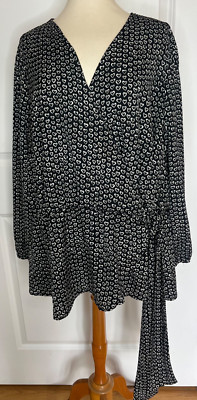 Lane Bryant Size 28, Black w/ White Hearts, Long Sleeve V Neck Tie Wrap Top