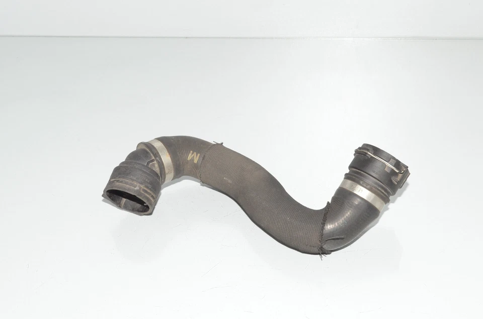 BMW E87 118d Coolant Hose Coolant Trousers 7796870 - Image 3 of 4