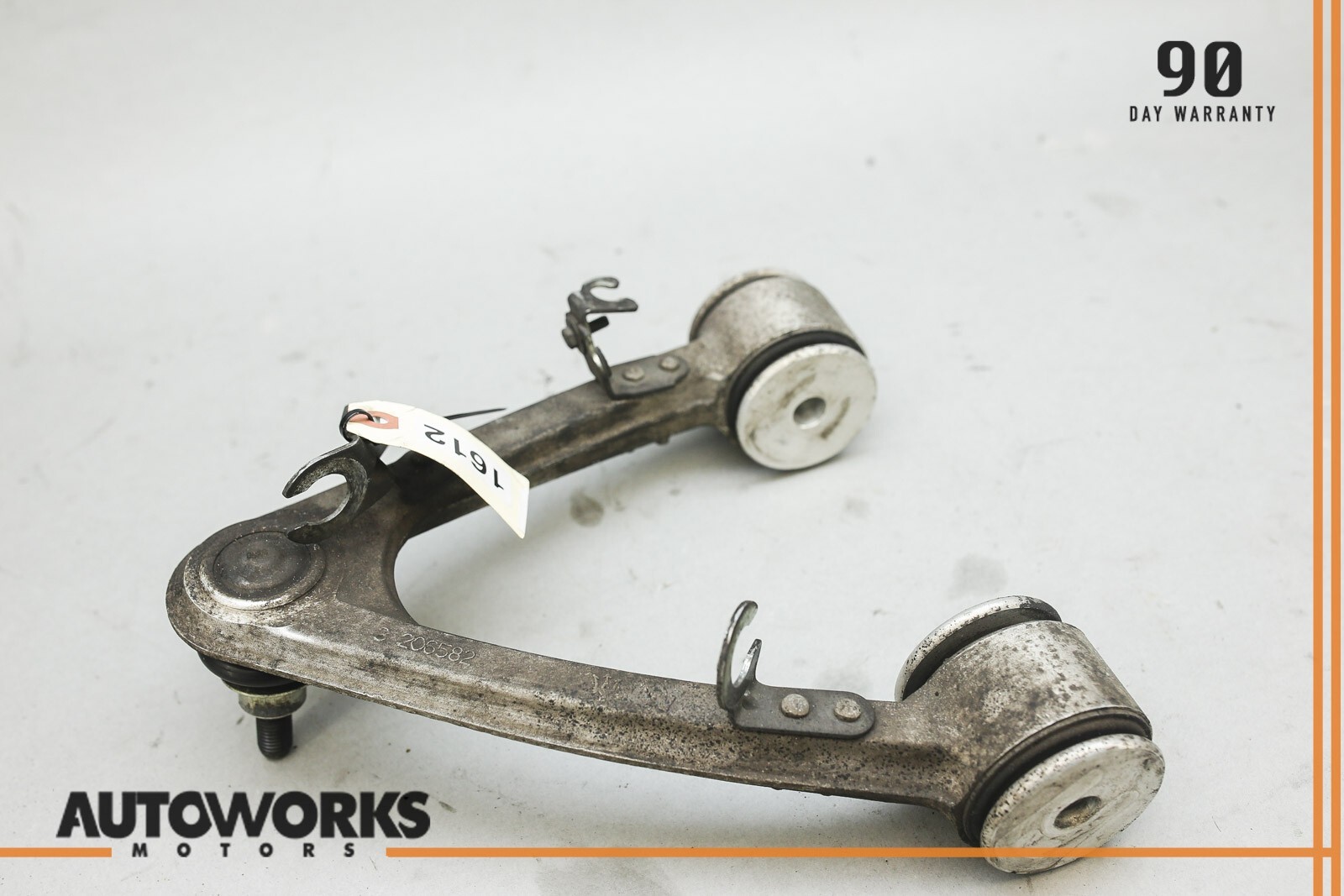 03-10 Maserati Quattroporte M139 Front Right Side Upper Control Arm 3206582 OEM