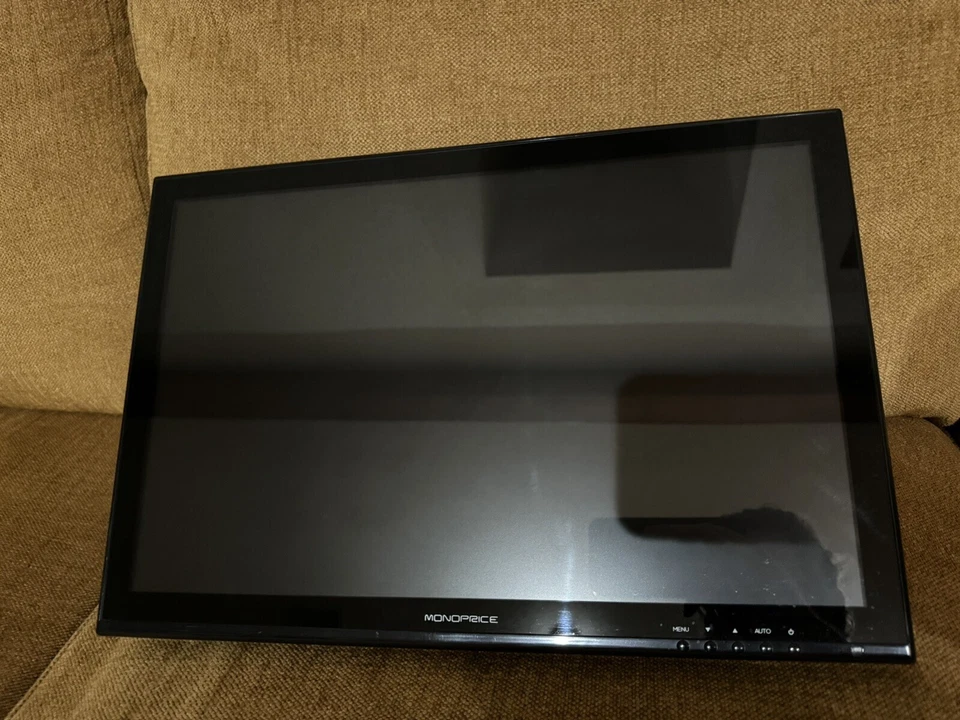 Monoprice 19-Inch TFT, Interactive Pen Display Monitor Drawing Tablet - Image 3 of 4