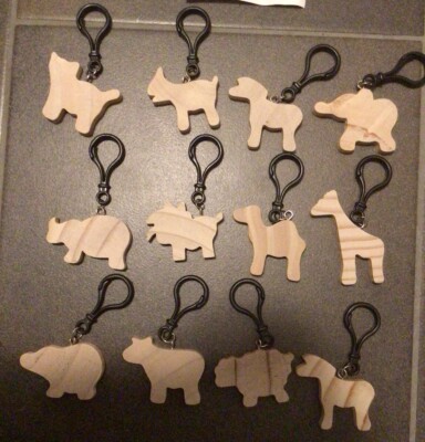 12x Schlüsselanhänger Tiere Holz Kindergeburtstag Basteln Bemalen *NEU*
