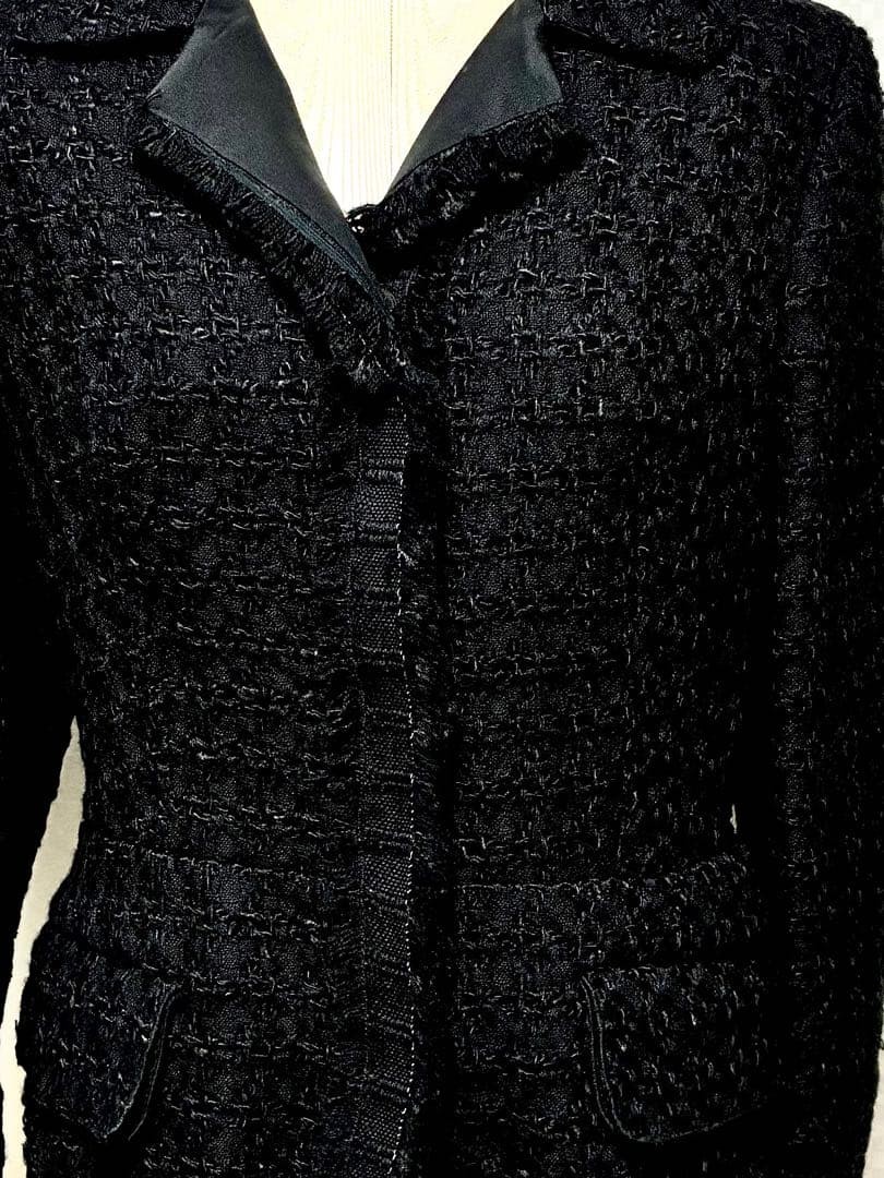 PRADA Tailored Jacket Excellent Condition Tweed B… - image 10