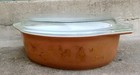Vintage Early American Brown and Gold Pyrex 2½qt 045 Casserole Dish with Lid — photo 2