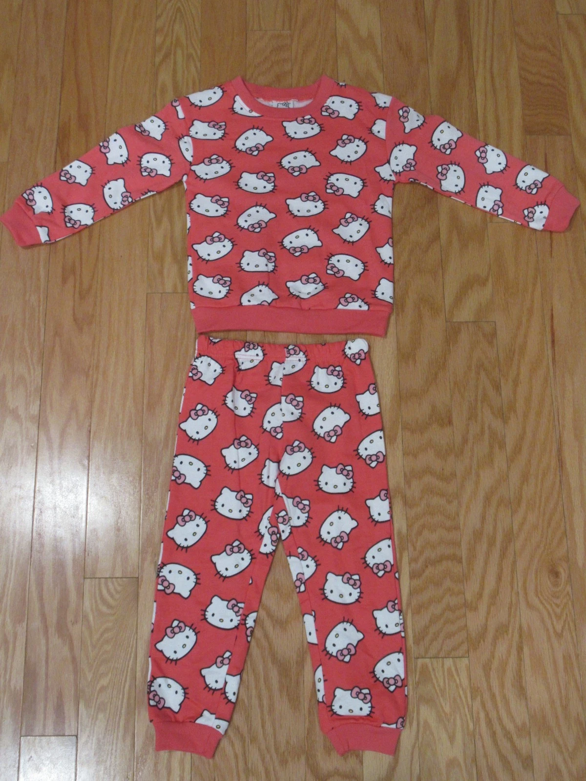 Hello Kitty Girls 2 Pc. Sweatshirt Top Pants Outfit Set Pink 4T ~~NWT~~