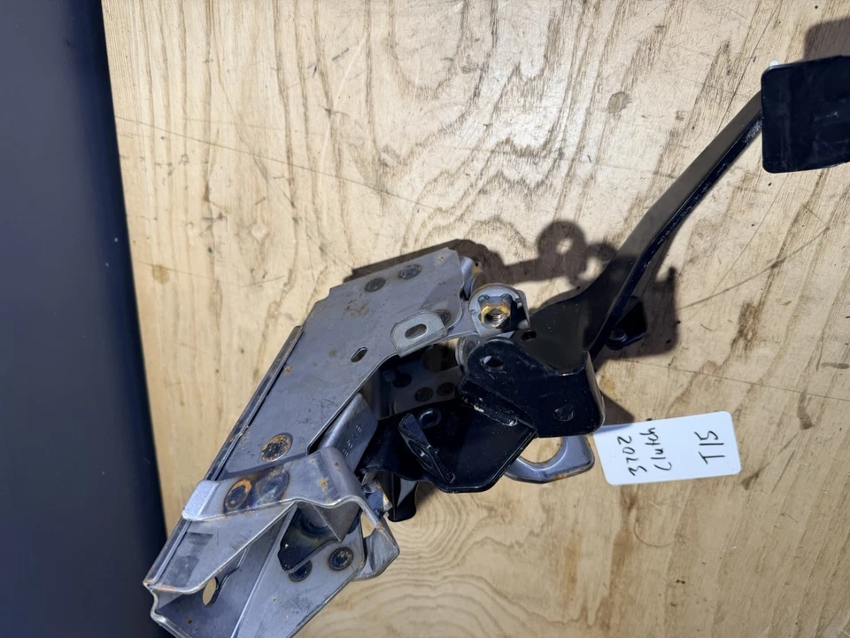 09-20 NISSAN 370Z TRANSMISIÓN MANUAL EMBRAGUE PEDAL OEM ¡¡sin resorte de retorno!!! Foto 3 de 4