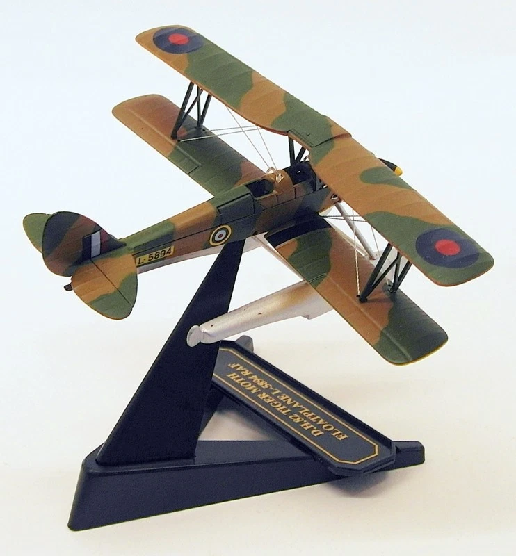 Oxford Diecast 1/72 Scale 72TM010 - D.H.82 Tiger Moth Floatplane L-5894 RAF - Image 2 of 3