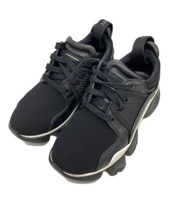 GIVENCHY                    JAW chunky sole sneakers black 1128