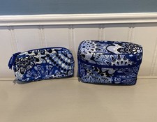 Vera Bradley Blue Star Medallion Make Up Cosmetics Bags Set Of 2 GREAT CONDITION