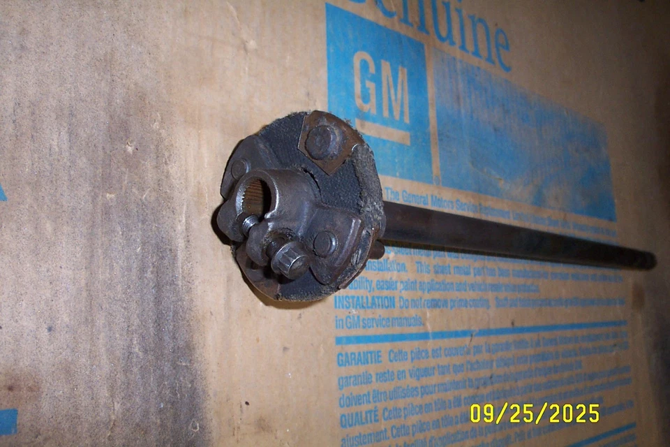 1963 CHEVROLET IMPALA LOWER STEERING COLUMN SHAFT orig belair biscayne gm - Изображение 2 из 3