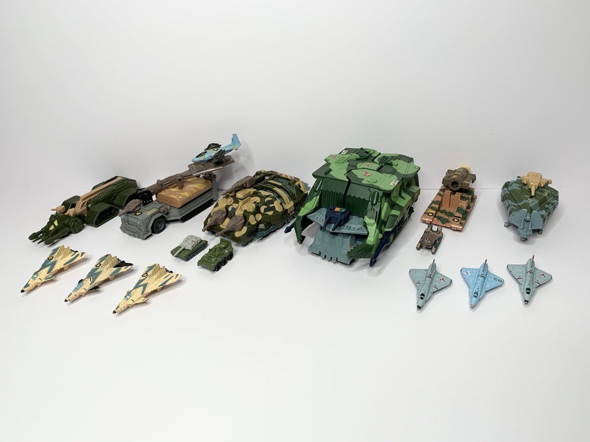 Vintage Kenner 1989 Mega Force Lot Of 16 Scorpion Tank Refueler V