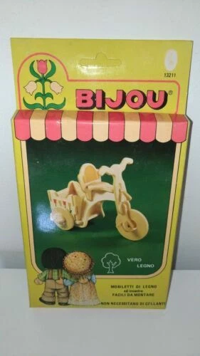 Bambole e accessori in legno Anni'70