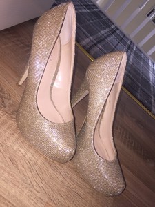 carvela gold heels