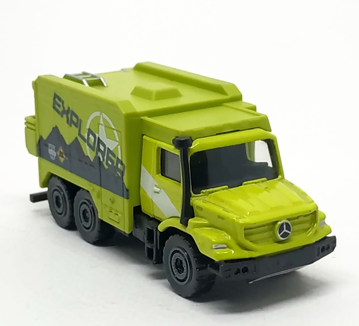 Majorette Mercedes Benz Zetros Explorer Green 1/87 (3
