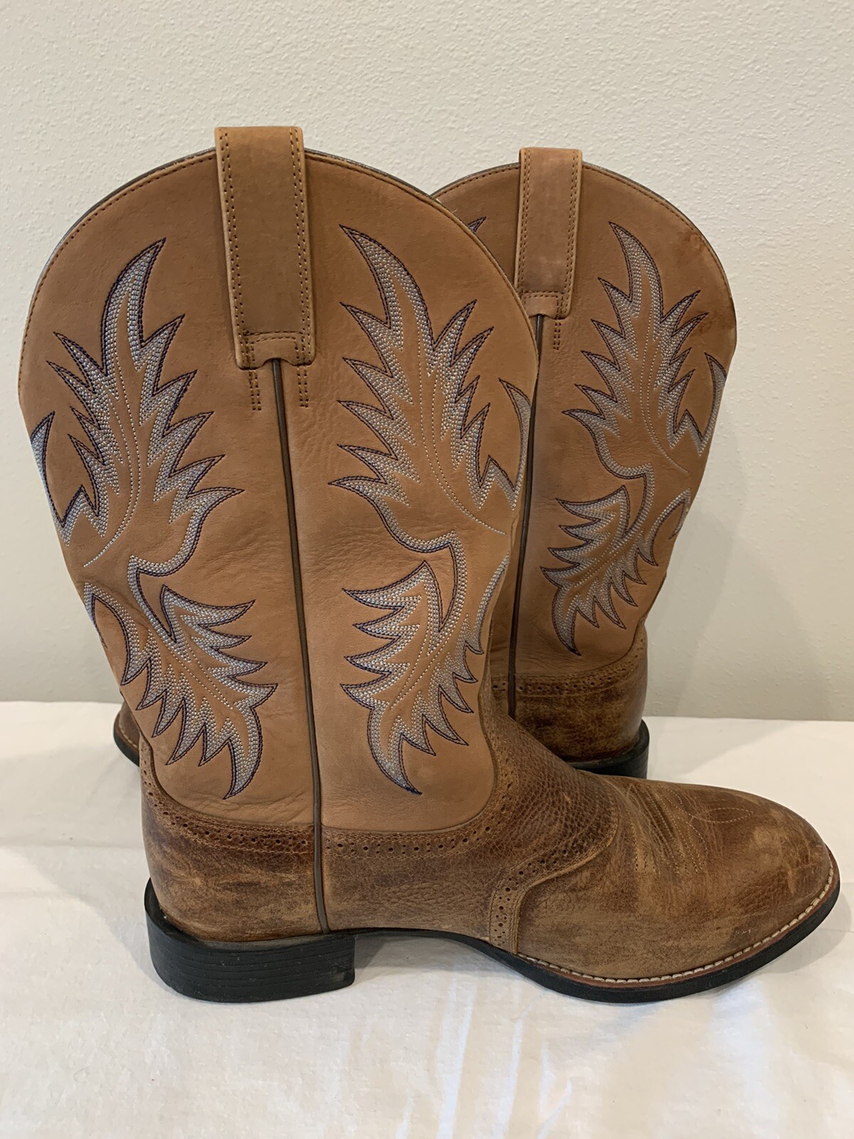 Ariat 34920 купить в Америке, лот 