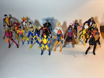 X-Men Lot of 20 Marvel Legends Action Figures