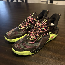 Adidas/ANTA/Kyrie Irving Size 13 Basketball S...
