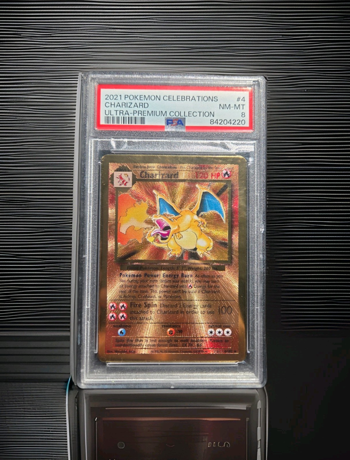 2021 Gold Metal Charizard Promo Card 4/102 PSA 8 Pokémon Celebrations