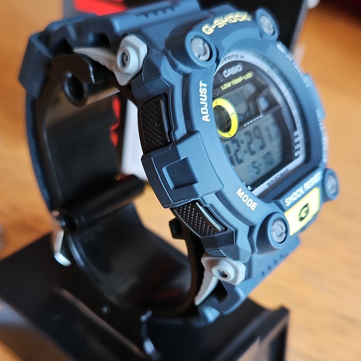 Casio G-SHOCK G-7900 Digital Quartz Watch Blue Yellow Shock-Resist