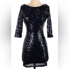 Lulu's Navy sequin bodycon dress size small. Perfect for a night out!
