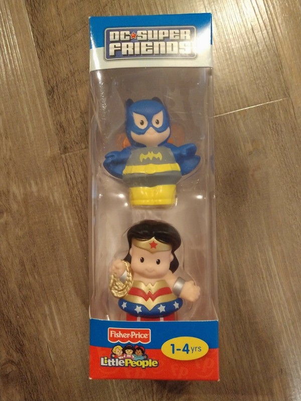 BRAND NEW! FISHER-PRICE LITTLE PEOPLE DC SUPER FRIENDS BATMAN + WONDER WOMAN!