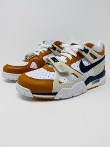 air trainer 3 medicine ball on feet