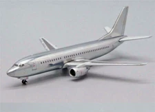 JC Wings white machine polishing for Boeing B737-300 1:400 plane Pre-built Model