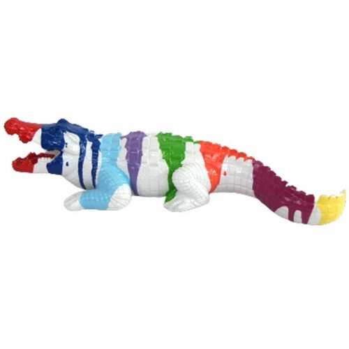 Statue Crocodile Résine – Multicolore Trash – Fond Noir – 27 Cm – Décoratif – Neuf