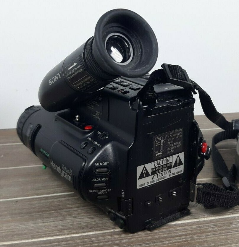 a*s様 動作品　SONYvideoHi8ビデオカメラHandycam　CCD- Amazon | SONY ソニー CCD-TRV60 ハイエイトビデオカメラ