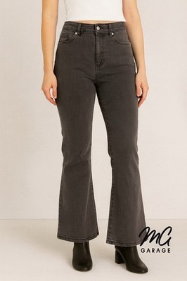 Marc New York Women s Gray Flare Jeans Size 8   Classic Fit High Rise Denim Pant