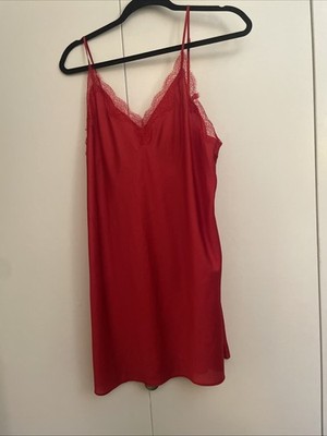 Victoria s  Secret, large ,red  Sexy Chemise Perfect For Xmas