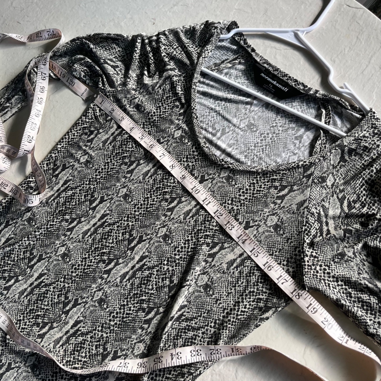 Norma Kamali Grey Python Snake Scale Print Long S… - image 7