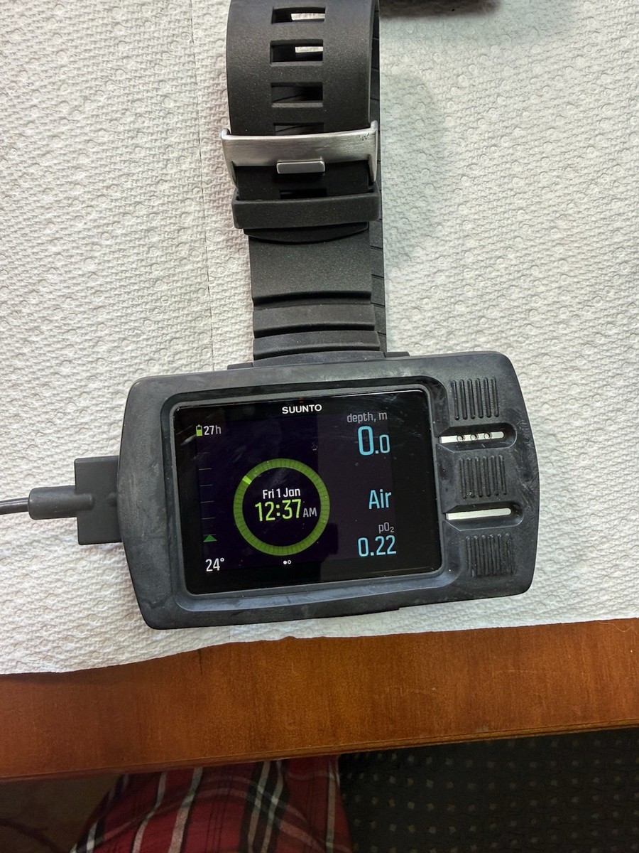 SUUNTO EON STEEL DIVE COMPUTER WITH TWO TANK PODS | eBay
