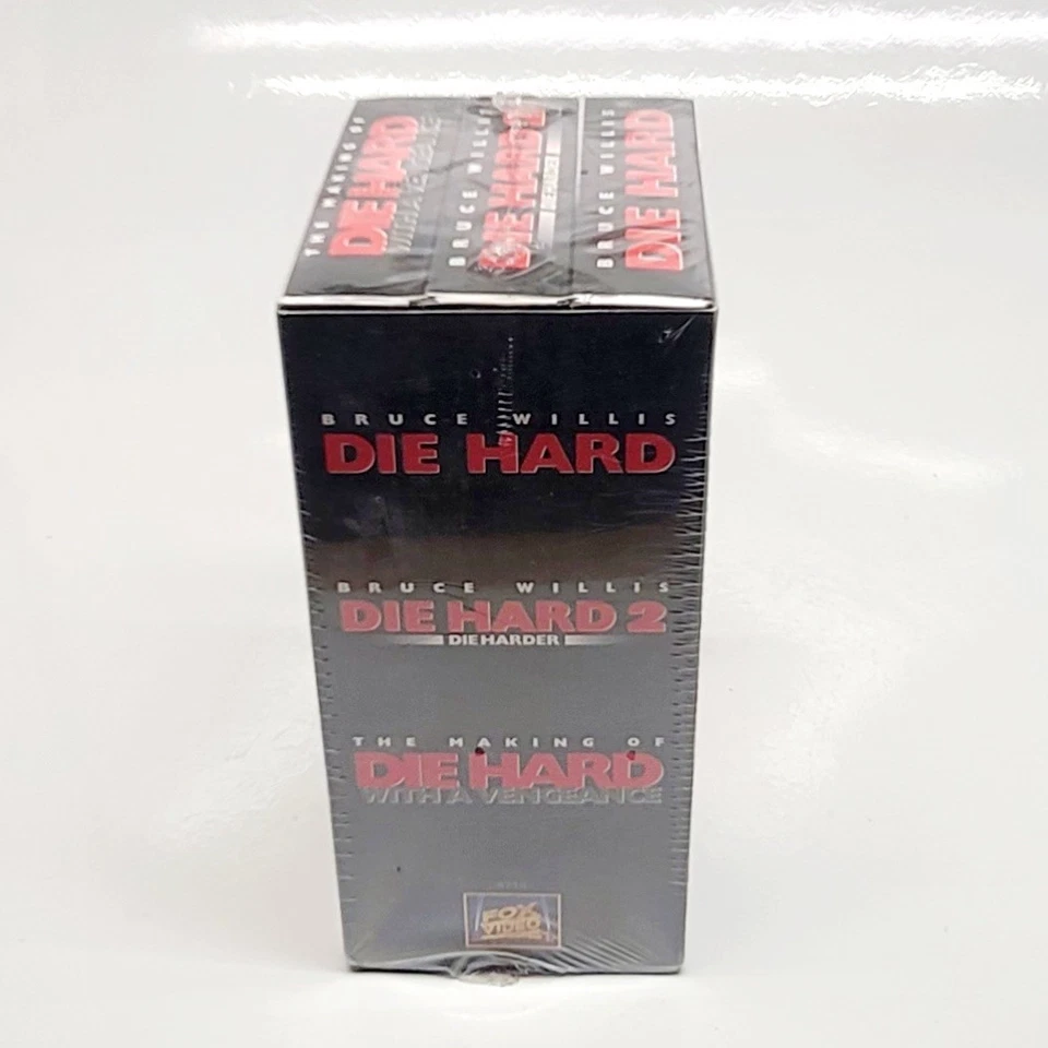 Die Hard Triple Pack (VHS, 1995) Bruce Willis Factory Sealed - Image 2 of 4