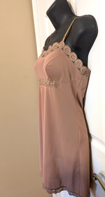 Vintage Lorraine Lingerie Women's Taupe Nylon w/ Lace Short Full Slip size 32
