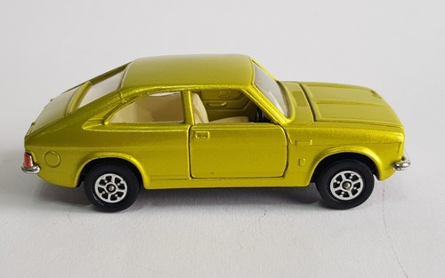 Rare Lime Green Corgi Toys 306, Morris Marina 1.8 Coupe Superb Mint Condition - Picture 7 of 15
